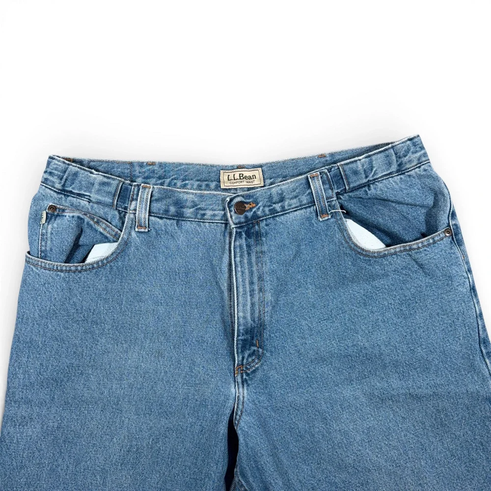 LL Bean Jeans Mens 38x29 Blue Comfort Waist Light Wash Denim Heritage Outdoor